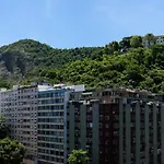 Pineapples PI903 - Apartamento Pet Friendly perfeito para casal próximo a praia de Copacabana