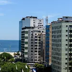 Pineapples PI903 - Apartamento Pet Friendly perfeito para casal próximo a praia de Copacabana